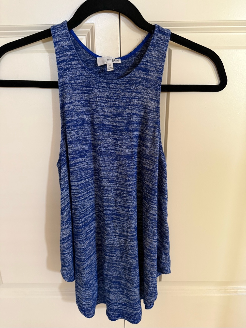 Wilfred Blue Space-Dye Sleeveless Tank